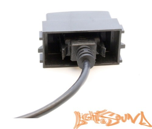 USB разъём в штатную заглушку для Nissan