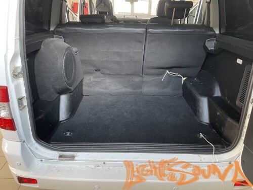 Корпус для сабвуфера Стелс Uaz Patriot левая 12"