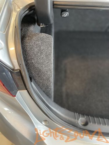 Корпус для сабвуфера Стелс Mazda 3 10" 2018 Корпус для сабвуфера Стелс Mazda 3 10" 2018