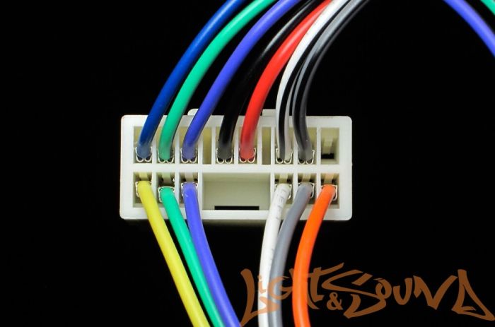 ISO-коннектор для Subaru 1993-2007 ISO-коннектор для Subaru 1993-2007