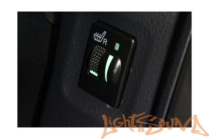 Комлект подогрева двух сидений с раздельными кнопками для Toyota, Mitsubishi 2019+ ZG8 (тип3)