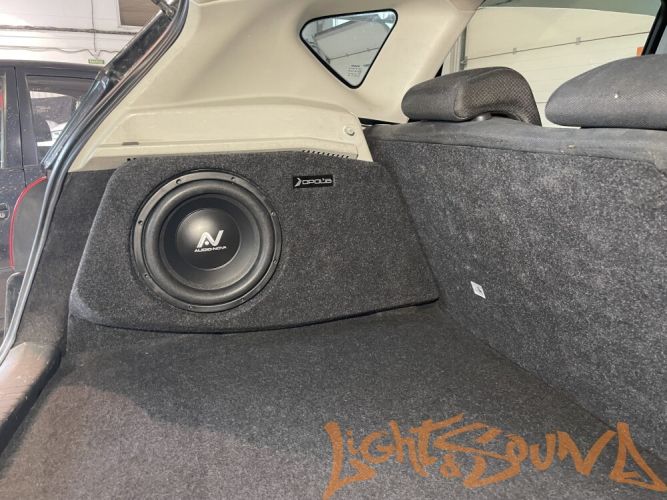 Корпус для сабвуфера Стелс Nissan Qashqai J10 10"