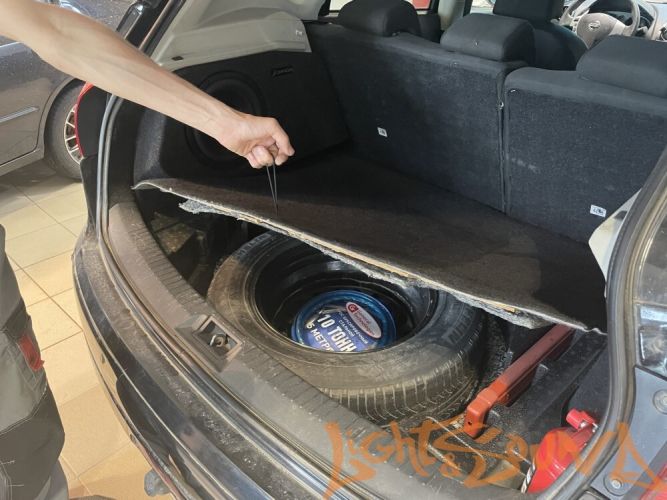 Корпус для сабвуфера Стелс Nissan Qashqai J10 10"