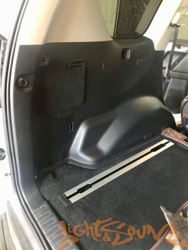 Корпус для сабвуфера Стелс Toyota Land Cruiser Prado 150 10"