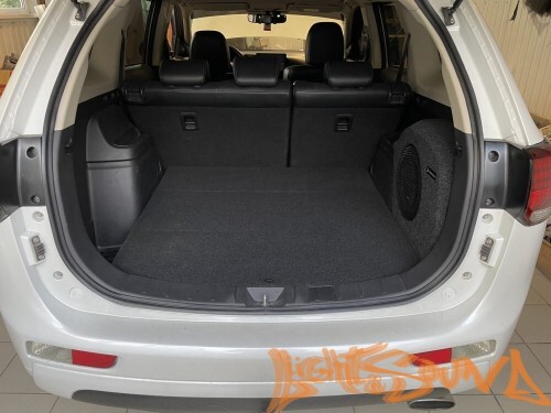 Корпус для сабвуфера Стелс Mitsubishi Outlander 3 10"
