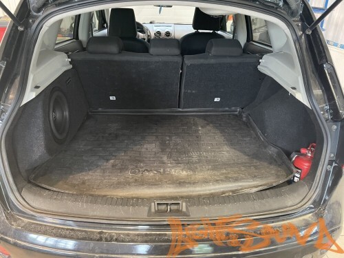 Корпус для сабвуфера Стелс Nissan Qashqai J10 10"